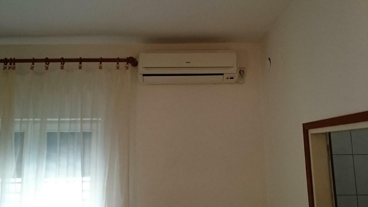 希贝尼克 Apartman Palme酒店 外观 照片