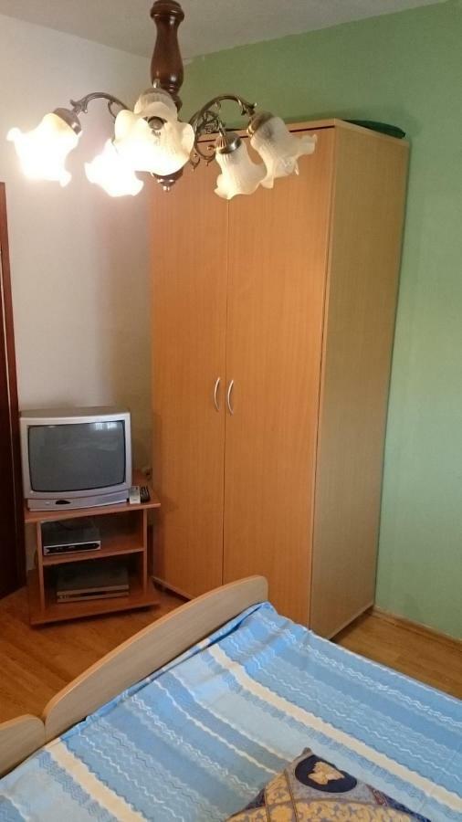 希贝尼克 Apartman Palme酒店 外观 照片